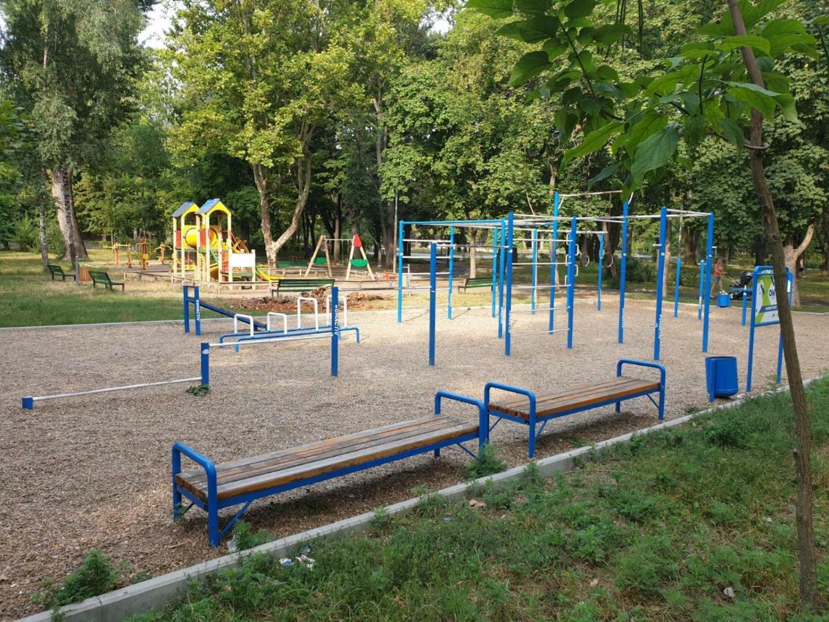 Ion Neculce 1/1Appartamento Chisinau Luaran gambar